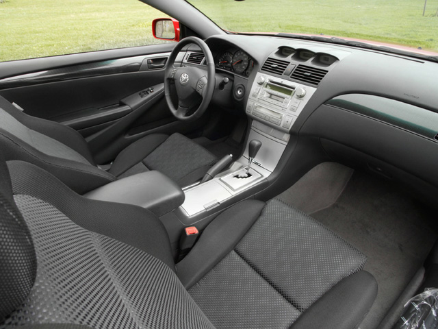 New 2004 Toyota Camry Solara