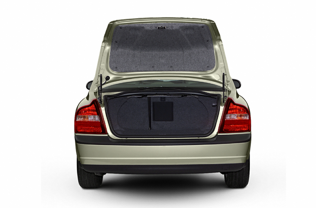 2001 Volvo S80