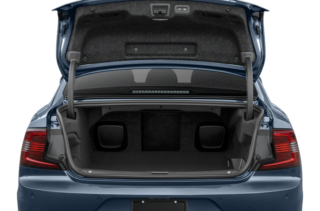2024 Volvo S90 Recharge Plug-In Hybrid