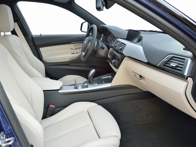 2016 BMW 320