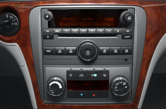 2008 Saturn Aura Green Line