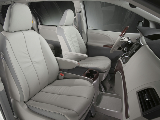 2013 Toyota Sienna