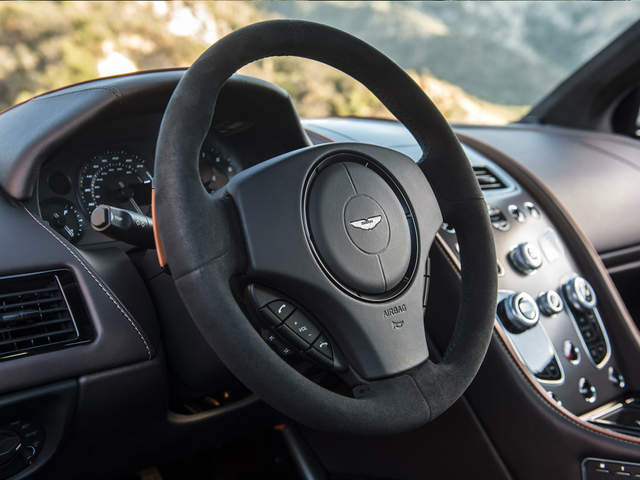 2016 Aston Martin DB9