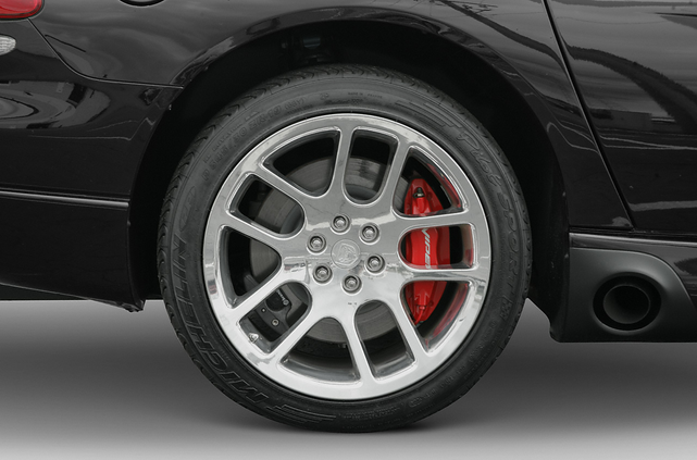 2004 Dodge Viper