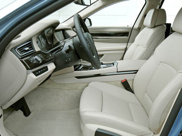 2015 BMW ActiveHybrid 7