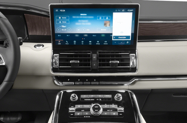 2023 Lincoln Navigator L