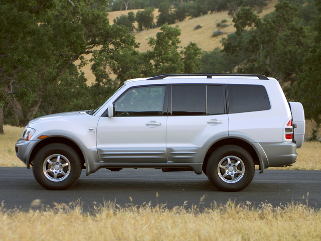 No Reserve: 35k-Mile 2003 Mitsubishi Montero Limited for sale on BaT  Auctions - sold for $16,501 on May 8, 2022 (Lot #72,722)