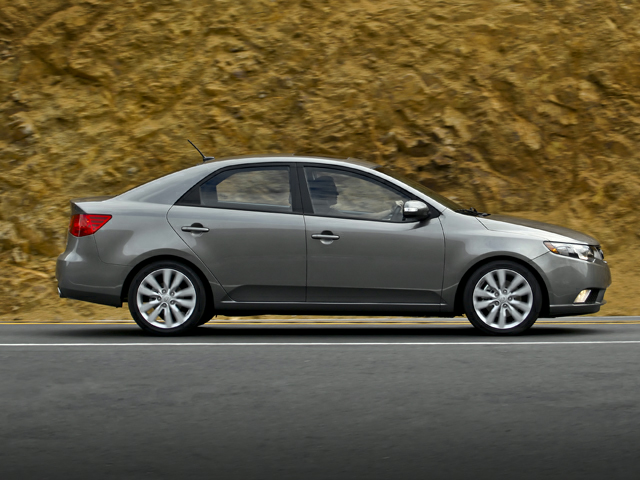 2010 Kia Forte Specs, Price, MPG & Reviews | Cars.com