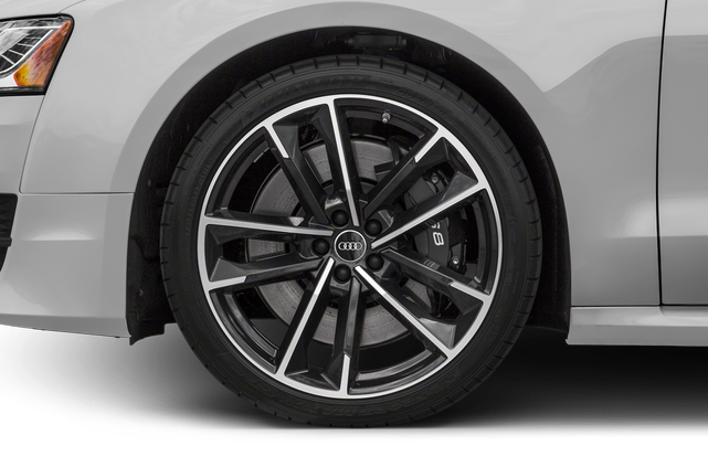 2016 Audi S8