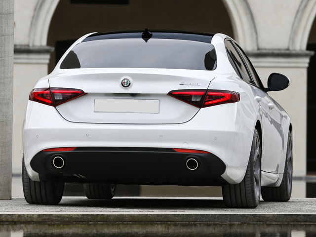 2022 Alfa Romeo Giulia