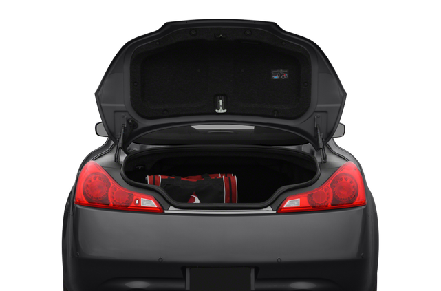 2009 INFINITI G37