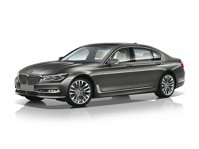 2017 BMW 750