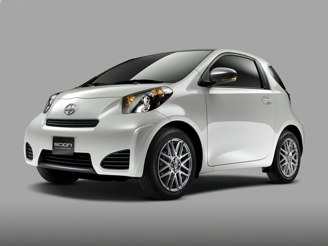 2014 Scion iQ