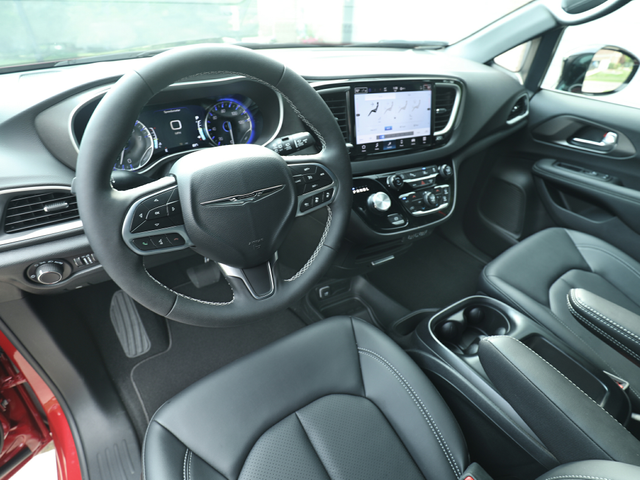 2026 Chrysler Voyager