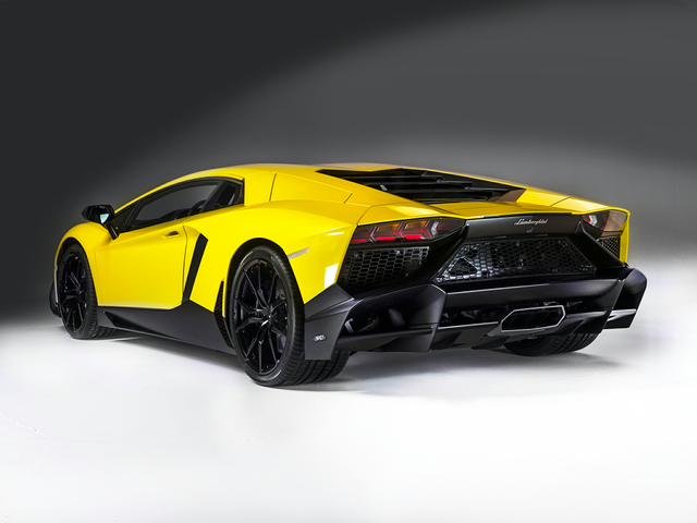 2014 Lamborghini Aventador