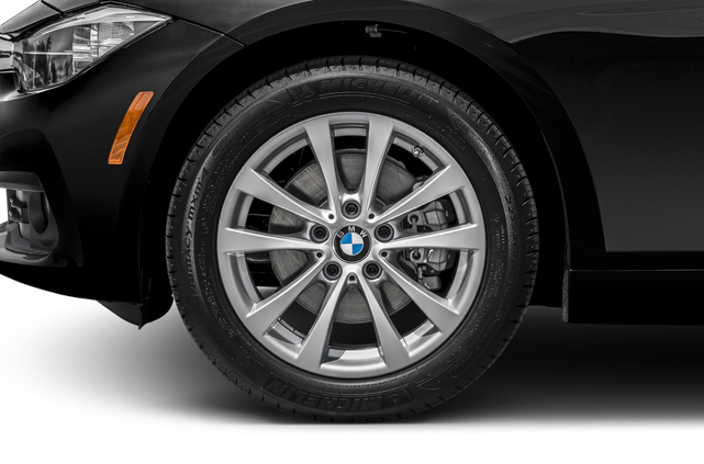 2016 BMW 320