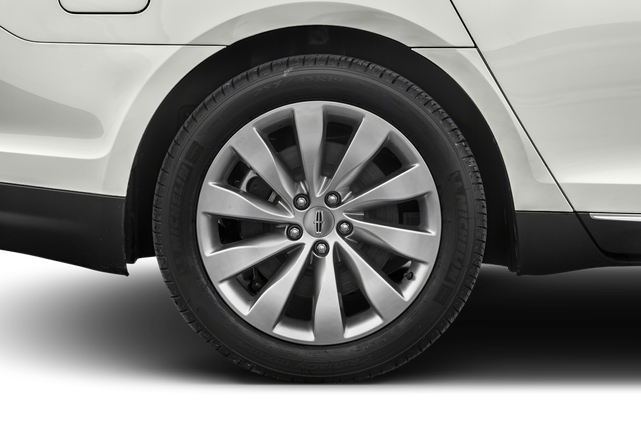 2014 Lincoln MKS