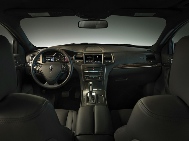 2014 Lincoln MKS