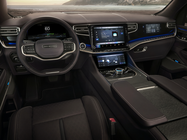 2023 Jeep Grand Wagoneer
