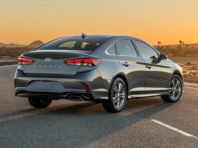2018 Hyundai SONATA