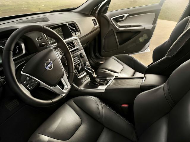 2017 Volvo S60