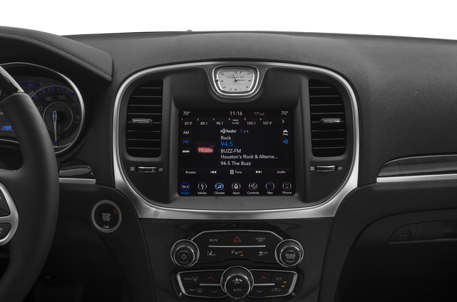 2019 Chrysler 300