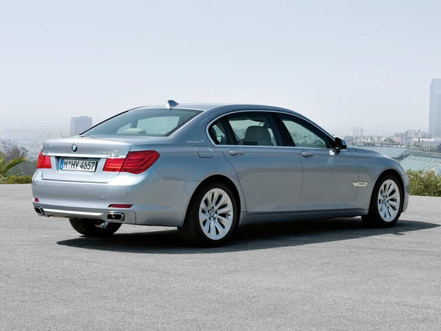 2012 BMW ActiveHybrid 750