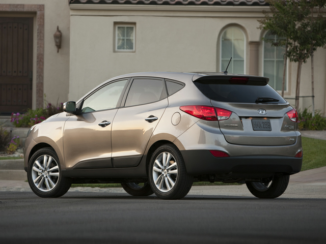 Hyundai Tucson Specs Prices Mpg Reviews Photos Cars Com