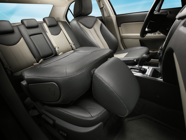 2011 Mercury Milan