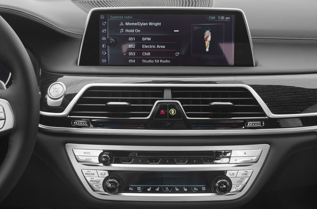 2018 BMW 740e