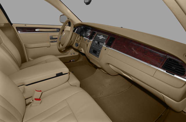 2011 Lincoln Town Car