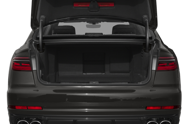2023 Audi S8