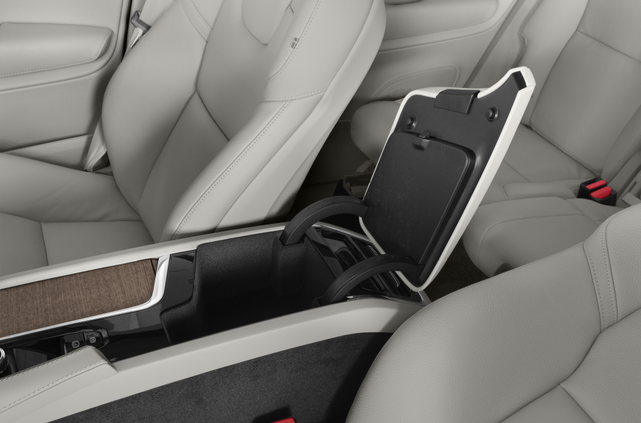 2023 Volvo XC90 Recharge Plug-In Hybrid