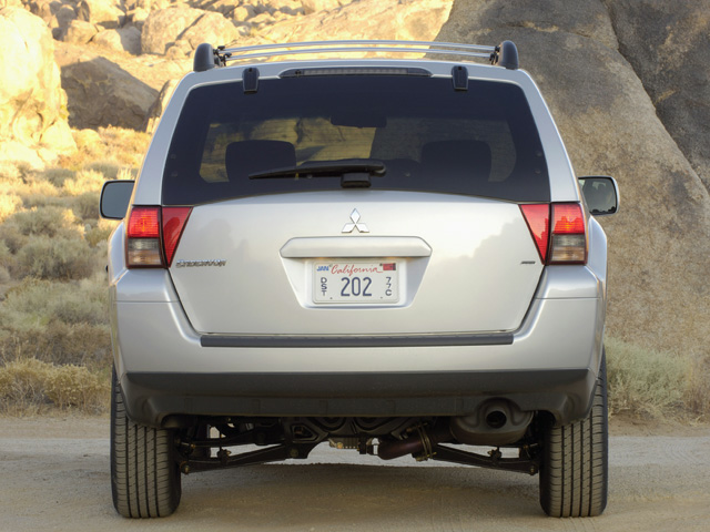 2006 Mitsubishi Endeavor Specs, Price, MPG & Reviews | Cars.com