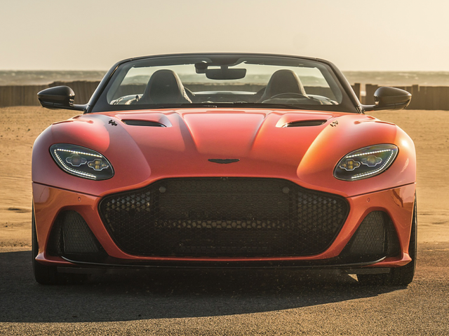 2019 Aston Martin DBS