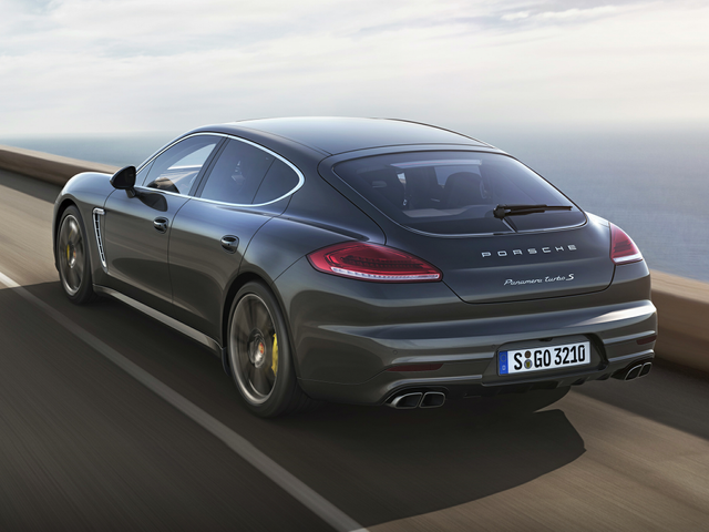 2016 Porsche Panamera