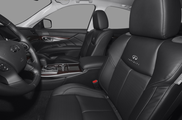 2011 INFINITI M56