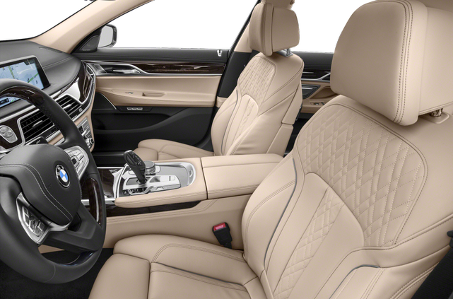 2017 BMW 740
