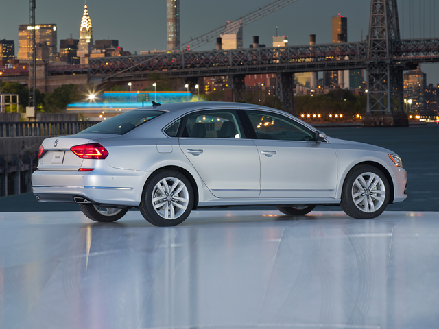 2016 Volkswagen Passat