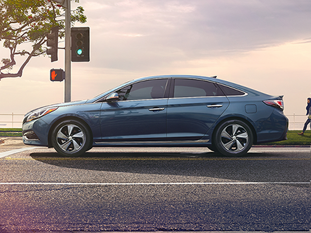 2017 Hyundai SONATA Hybrid
