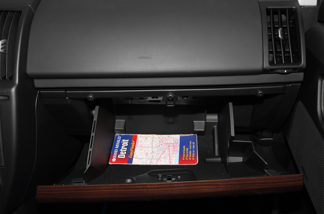 2011 Land Rover LR2