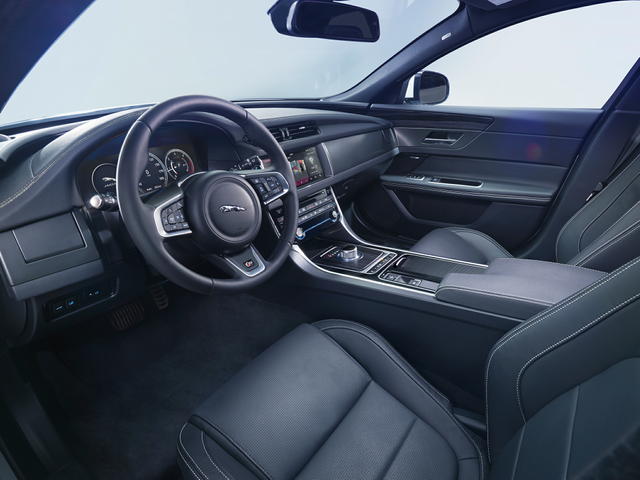 2016 Jaguar XF