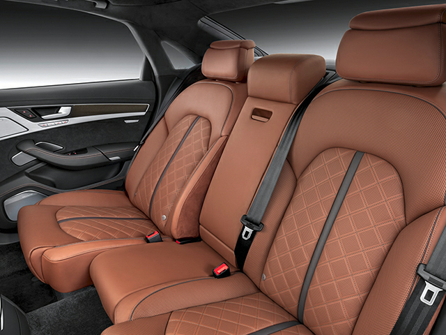 2015 Audi S8