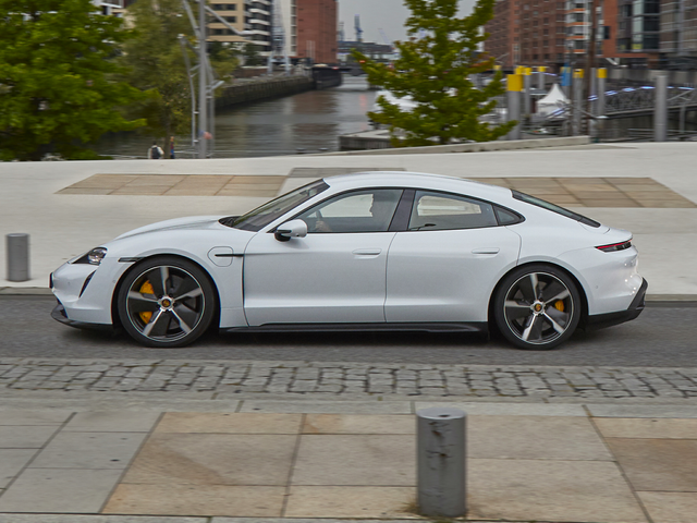 2022 Porsche Taycan