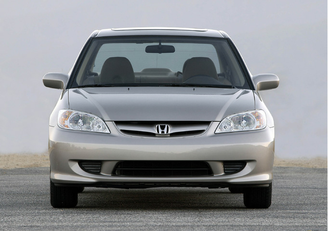 2004 Honda Civic - Specs, Prices, MPG, Reviews & Photos | Cars.com