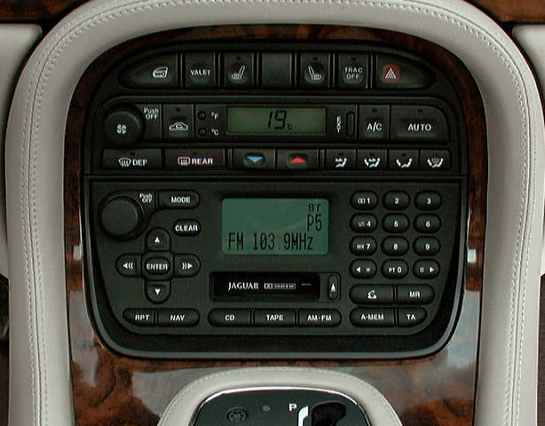 2001 Jaguar Vanden Plas
