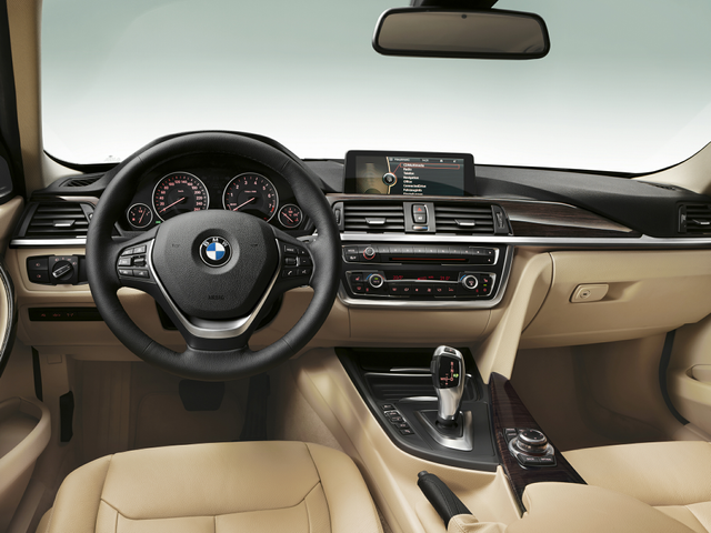 2015 BMW 328