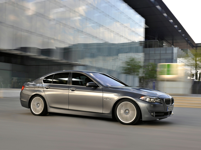 2011 BMW 550