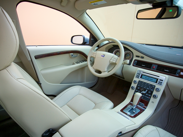 2010 Volvo S80