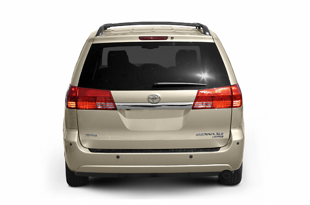 2004 Toyota Sienna